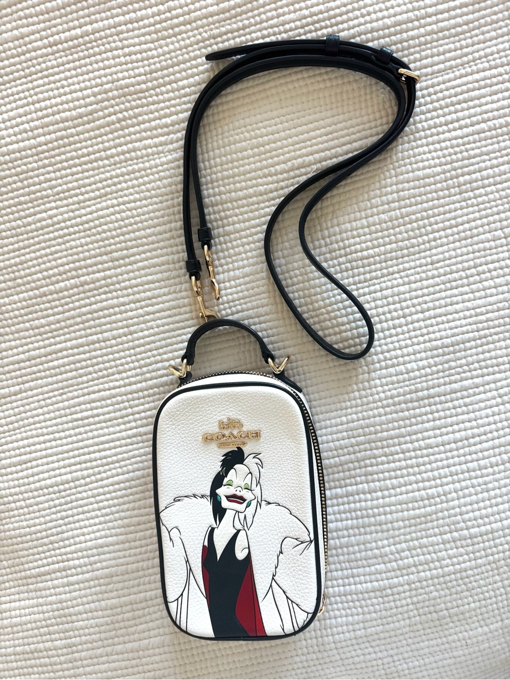 Disney X Coach Eva Crossbody Bag Cruella - Picture 2 of 8